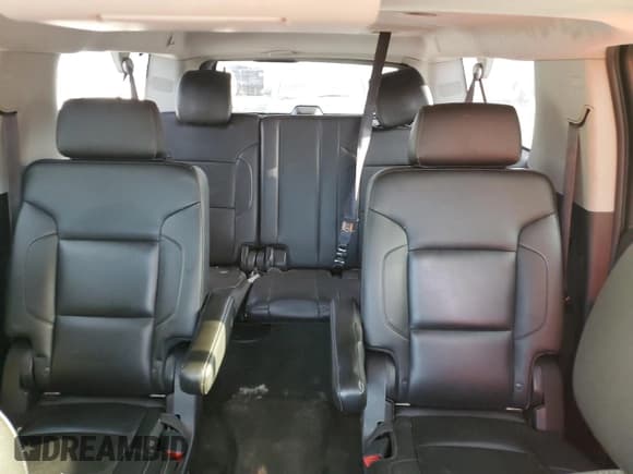 ✅ 2015 Chevrolet Suburban LTZ • VIN: 1GNSKKKC7FR125739 • Lot: 44774175. Wystawiony na Copart z przebiegiem 176 287 mil. Bezpłatny archiwum sprzedaży aukcyjnych z USA i szczegółowy raport historii pojazdu na DreamBid. Zdjęcie 10.