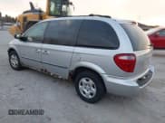 ✅ 2001 Dodge Caravan SE • VIN: 1B4GP45G21B103463 • Lot: 43670168. Wystawiony na IAAI z przebiegiem 191 304 mil. Bezpłatny archiwum sprzedaży aukcyjnych z USA i szczegółowy raport historii pojazdu na DreamBid. Zdjęcie 3.