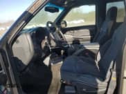 ✅ 1999 Chevrolet Blazer Trailblazer • VIN: 1GNDT13W0X2122216 • Lot: 54400065. Wystawiony na Copart z przebiegiem 100 260 mil. Bezpłatny archiwum sprzedaży aukcyjnych z USA i szczegółowy raport historii pojazdu na DreamBid. Zdjęcie 7.