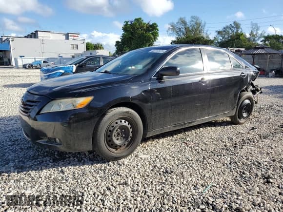 ✅ 2009 Toyota Camry • VIN: 4T1BE46K19U329396 • Lot: 82719975. Wystawiony na Copart z przebiegiem 136 940 mil. Bezpłatny archiwum sprzedaży aukcyjnych z USA i szczegółowy raport historii pojazdu na DreamBid. Zdjęcie 1.