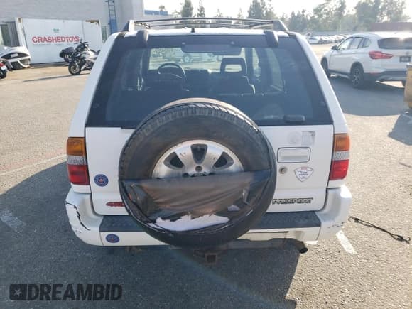 ✅ 1998 Honda Passport LX • VIN: 4S6CM58W4W4405306 • Лот: 65654254. Опубликован ранее на Copart с пробегом 141 198 миль. Бесплатный доступ к архиву аукционных продаж из США и подробный отчёт об истории автомобиля на DreamBid. Изображение 6.