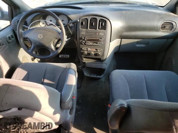 2004 Dodge Caravan SE с VIN 1D4GP24R84B529398, выставлен на аукционе Copart как лот 75338444 с пробегом Не указан миль и Списание • Salvage title. История ставок и продаж доступна на DreamBid. Изображение 8.