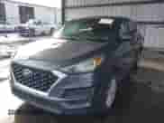 2019 Hyundai Tucson SE z VIN KM8J23A45KU910414, wystawiony jako IAAI lot #43338449 z przebiegiem 141 386 mil mil oraz . Historia ofert i sprzedaży dostępna na DreamBid. Obrazek 17.