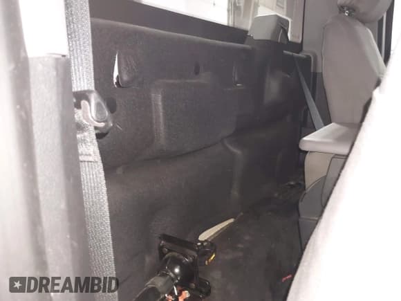 ✅ 2022 Ford F-250 XL • VIN: 1FTBF2B61NEF95875 • Lot: 41577817. Listed on IAAI with 14,901 mi. Free auction sales archive from the USA and detailed vehicle history report at DreamBid. Image 8.