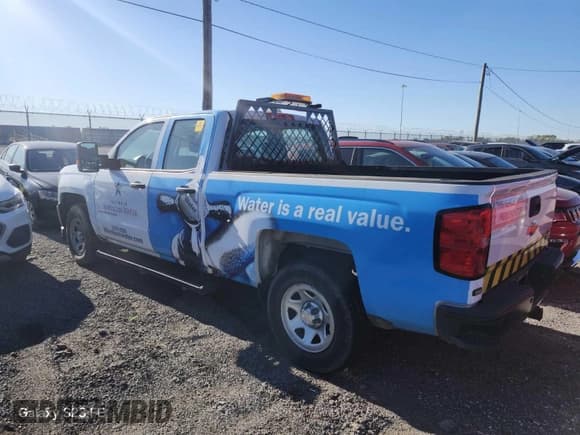 ✅ 2018 Chevrolet Silverado 1500 Work Truck • VIN: 1GCVKNEHXJZ339048 • Lot: 43721980. Wystawiony na IAAI z przebiegiem 112 037 mil. Bezpłatny archiwum sprzedaży aukcyjnych z USA i szczegółowy raport historii pojazdu na DreamBid. Zdjęcie 13.