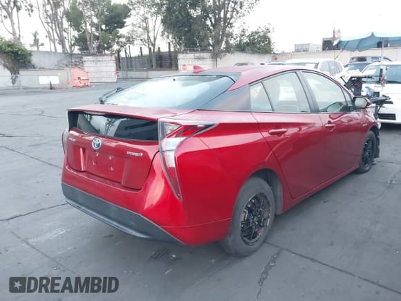 ✅ 2016 Toyota Prius Three Touring • VIN: JTDKARFU7G3506907 • Lot: 43557981. Wystawiony na IAAI z przebiegiem 115 139 mil. Bezpłatny archiwum sprzedaży aukcyjnych z USA i szczegółowy raport historii pojazdu na DreamBid. Zdjęcie 4.