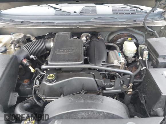 ✅ 2002 GMC Envoy SLT • VIN: 1GKDS13S822306163 • Lot: 43084493. Wystawiony na IAAI z przebiegiem 145 374 mil. Bezpłatny archiwum sprzedaży aukcyjnych z USA i szczegółowy raport historii pojazdu na DreamBid. Zdjęcie 10.