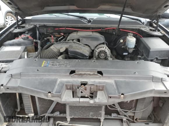 ✅ 2008 Chevrolet Suburban LTZ • VIN: 3GNFC16058G207836 • Lot: 71247964. Wystawiony na Copart z przebiegiem 293 553 mil. Bezpłatny archiwum sprzedaży aukcyjnych z USA i szczegółowy raport historii pojazdu na DreamBid. Zdjęcie 12.