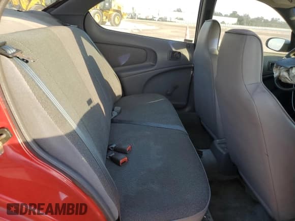 ✅ 1996 Plymouth Neon • VIN: 1P3ES27C7TD700137 • Lot: 44391435. Wystawiony na Copart z przebiegiem 80 284 mil. Bezpłatny archiwum sprzedaży aukcyjnych z USA i szczegółowy raport historii pojazdu na DreamBid. Zdjęcie 10.