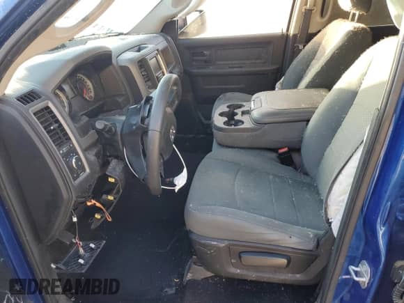 2019 Ram 1500 Express with VIN 1C6RR7FG5KS578684, listed as a Copart auction lot 85645335 with 127,897 mi miles and Salvage title. Bid and sale history available at DreamBid. Image 7.