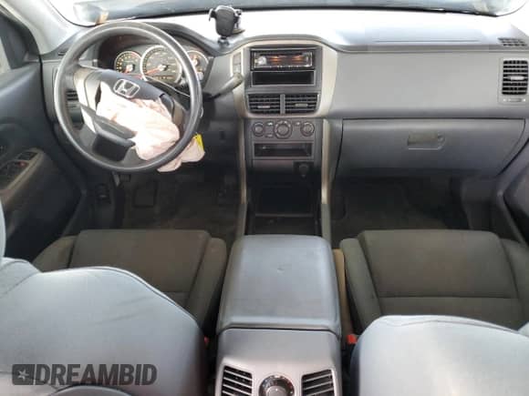 2006 Honda Pilot LX with VIN 5FNYF18116B012124, listed as a Copart auction lot 82311145 with 159,515 mi miles and Salvage title. Bid and sale history available at DreamBid. Image 8.