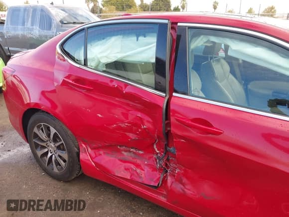 ✅ 2017 Acura TLX Technology • VIN: 19UUB1F55HA000751 • Lot: 43623890. Wystawiony na IAAI z przebiegiem 71 999 mil. Bezpłatny archiwum sprzedaży aukcyjnych z USA i szczegółowy raport historii pojazdu na DreamBid. Zdjęcie 6.