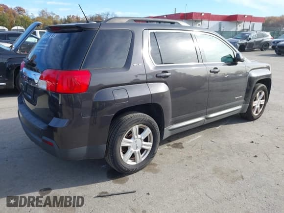 ✅ 2014 GMC Terrain SLE • VIN: 2GKALREK5E6194456 • Lot: 43608871. Wystawiony na IAAI z przebiegiem 128 345 mil. Bezpłatny archiwum sprzedaży aukcyjnych z USA i szczegółowy raport historii pojazdu na DreamBid. Zdjęcie 4.