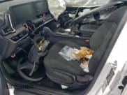 ✅ 2025 Kia Sportage LX • VIN: 5XYK23DF9SG320465 • Lot: 93734275. Wystawiony na Copart z przebiegiem 14 076 mil. Bezpłatny archiwum sprzedaży aukcyjnych z USA i szczegółowy raport historii pojazdu na DreamBid. Zdjęcie 7.