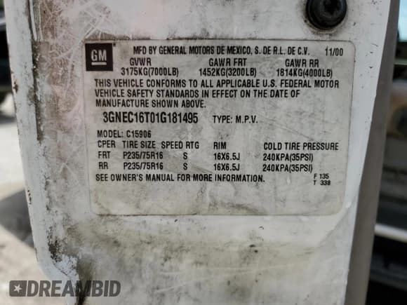 ✅ 2001 Chevrolet Suburban LS • VIN: 3GNEC16T01G181495 • Лот: 58229065. Опубликован ранее на Copart с пробегом 208 754 миль. Бесплатный доступ к архиву аукционных продаж из США и подробный отчёт об истории автомобиля на DreamBid. Изображение 13.