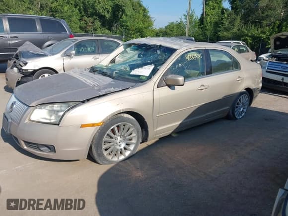 ✅ 2007 Mercury Milan Premier • VIN: 3MEHM08157R605712 • Lot: 40069215. Listed on IAAI with Not provided. Free auction sales archive from the USA and detailed vehicle history report at DreamBid. Image 2.