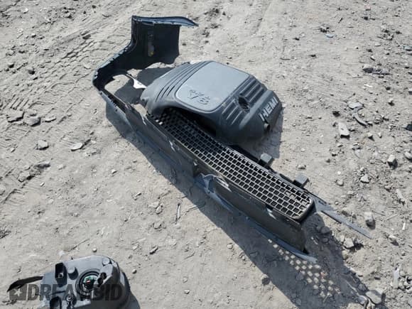 ✅ 2010 Dodge Challenger R/T • VIN: 2B3CJ5DT5AH264857 • Lot: 74077774. Wystawiony na Copart z przebiegiem 107 179 mil. Bezpłatny archiwum sprzedaży aukcyjnych z USA i szczegółowy raport historii pojazdu na DreamBid. Zdjęcie 12.