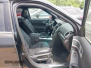 ✅ 2011 Ford Explorer Limited • VIN: 1FMHK8F84BGA91353 • Lot: 42382063. Wystawiony na IAAI z przebiegiem 214 049 mil. Bezpłatny archiwum sprzedaży aukcyjnych z USA i szczegółowy raport historii pojazdu na DreamBid. Zdjęcie 5.