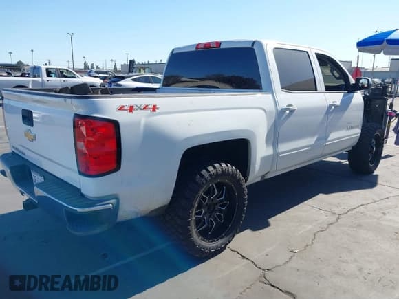 ✅ 2015 Chevrolet Silverado 1500 LT • VIN: 3GCUKREC0FG293390 • Лот: 41321751. Опубликован ранее на IAAI с пробегом Не указан. Бесплатный доступ к архиву аукционных продаж из США и подробный отчёт об истории автомобиля на DreamBid. Изображение 4.