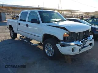 ✅ 2003 GMC Sierra 1500HD SLE • VIN: 1GTGK13U23F232310 • Lot: 41228151. Wystawiony na IAAI z przebiegiem 260 409 mil. Bezpłatny archiwum sprzedaży aukcyjnych z USA i szczegółowy raport historii pojazdu na DreamBid. Zdjęcie 1.