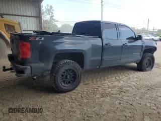 ✅ 2019 Chevrolet Silverado 1500 LT • VIN: 2GCVKPEC5K1177694 • Lot: 68101124. Wystawiony na Copart z przebiegiem 52 372 mil. Bezpłatny archiwum sprzedaży aukcyjnych z USA i szczegółowy raport historii pojazdu na DreamBid. Zdjęcie 3.