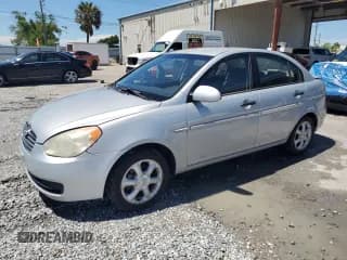 ✅ 2008 Hyundai Accent GLS • VIN: KMHCN46C88U261240 • Лот: 66274765. Опубликован ранее на Copart с пробегом 195 480 миль. Бесплатный доступ к архиву аукционных продаж из США и подробный отчёт об истории автомобиля на DreamBid. Изображение 1.