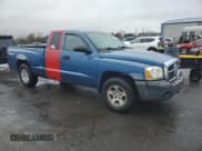 ✅ 2005 Dodge Dakota SLT • VIN: 1D7HW42N85S199530 • Lot: 90909665. Listed on Copart with 131,830 mi. Free auction sales archive from the USA and detailed vehicle history report at DreamBid. Image 4.