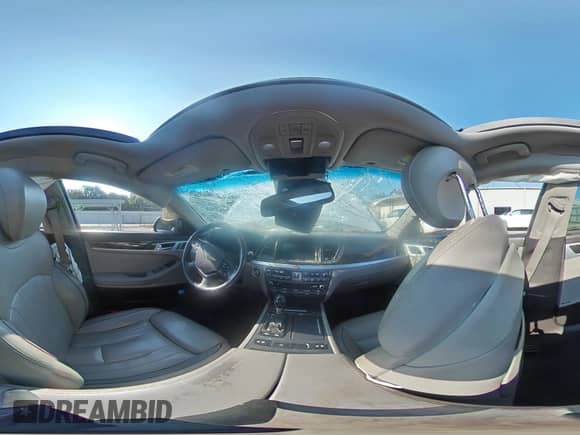 2016 Hyundai Genesis 3.8L z VIN KMHGN4JE1GU133074, wystawiony jako Copart lot #68742404 z przebiegiem Nie podano mil oraz Szkoda całkowita • Salvage title. Historia ofert i sprzedaży dostępna na DreamBid. Obrazek 12.