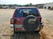 ✅ 2000 Toyota RAV4 • VIN: JT3GP10V5Y0046175 • Lot: 59301555. Listed on Copart with 140,489 mi. Free auction sales archive from the USA and detailed vehicle history report at DreamBid. Image 6.