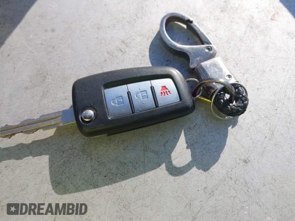 ✅ 2019 Nissan Rogue S • VIN: JN1BJ1CP7KW241058 • Lot: 43500802. Listed on IAAI with 108,804 mi. Free auction sales archive from the USA and detailed vehicle history report at DreamBid. Image 11.