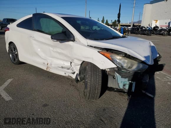 ✅ 2013 Hyundai Elantra SE • VIN: KMHDH6AE3DU012337 • Lot: 80048884. Listed on Copart with 171,714 mi. Free auction sales archive from the USA and detailed vehicle history report at DreamBid. Image 4.