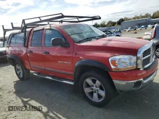 ✅ 2006 Dodge 1500 SLT • VIN: 1D7HU18N76S598104 • Лот: 78665634. Опубликован ранее на Copart с пробегом 209 415 миль. Бесплатный доступ к архиву аукционных продаж из США и подробный отчёт об истории автомобиля на DreamBid. Изображение 4.