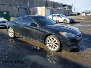 ✅ 2013 Hyundai Genesis Coupe 2.0T • VIN: KMHHT6KD8DU109491 • Lot: 44107525. Wystawiony na Copart z przebiegiem 107 914 mil. Bezpłatny archiwum sprzedaży aukcyjnych z USA i szczegółowy raport historii pojazdu na DreamBid. Zdjęcie 4.