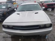 ✅ 2012 Dodge Challenger SXT • VIN: 2C3CDYAG1CH180881 • Lot: 41072621. Wystawiony na IAAI z przebiegiem 147 610 mil. Bezpłatny archiwum sprzedaży aukcyjnych z USA i szczegółowy raport historii pojazdu na DreamBid. Zdjęcie 13.