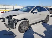 ✅ 2025 Porsche Cayenne • VIN: WP1BA2AY6SDA31270 • Lot: 91845525. Listed on Copart with 6,999 mi. Free auction sales archive from the USA and detailed vehicle history report at DreamBid. Image 1.