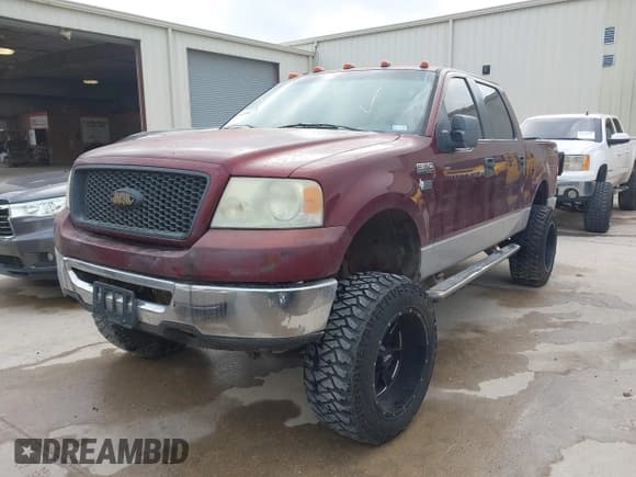 ✅ 2006 Ford F-150 XLT • VIN: 1FTRW14W46FB39287 • Lot: 41991986. Listed on IAAI with 314,582 mi. Free auction sales archive from the USA and detailed vehicle history report at DreamBid. Image 2.