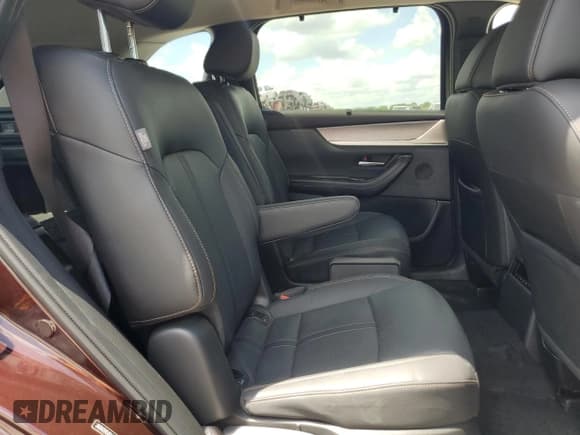 ✅ 2024 Mazda CX-90 Premium • VIN: JM3KKDHD4R1180258 • Лот: 66557455. Опубликован ранее на Copart с пробегом 25 261 миль. Бесплатный доступ к архиву аукционных продаж из США и подробный отчёт об истории автомобиля на DreamBid. Изображение 10.