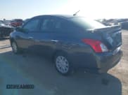 ✅ 2015 Nissan Versa S Plus • VIN: 3N1CN7AP4FL863109 • Лот: 43641697. Опубликован ранее на IAAI с пробегом 90 657 миль. Бесплатный доступ к архиву аукционных продаж из США и подробный отчёт об истории автомобиля на DreamBid. Изображение 3.