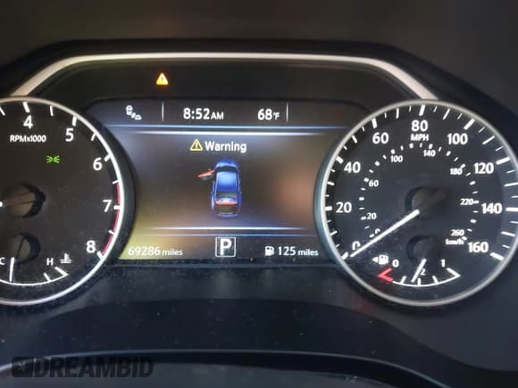 ✅ 2017 Nissan Maxima S • VIN: 1N4AA6AP8HC385405 • Lot: 42112399. Listed on IAAI with 99,286 mi. Free auction sales archive from the USA and detailed vehicle history report at DreamBid. Image 7.