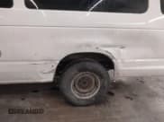 ✅ 2014 Ford Econoline Passenger XL • VIN: 1FBSS3BL7EDA11044 • Lot: 41463372. Wystawiony na IAAI z przebiegiem 139 932 mil. Bezpłatny archiwum sprzedaży aukcyjnych z USA i szczegółowy raport historii pojazdu na DreamBid. Zdjęcie 18.