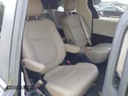 ✅ 2022 Toyota Sienna XLE • VIN: 5TDYSKFC8NS051809 • Лот: 42823541. Опубликован ранее на IAAI с пробегом 24 427 миль. Бесплатный доступ к архиву аукционных продаж из США и подробный отчёт об истории автомобиля на DreamBid. Изображение 8.