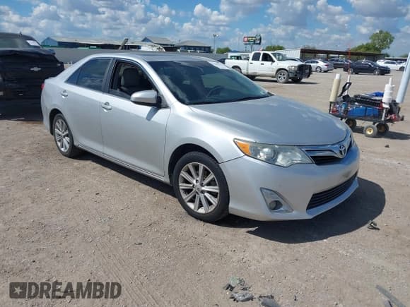 ✅ 2013 Toyota Camry LE • VIN: 4T4BF1FK2DR281367 • Lot: 43380773. Listed on IAAI with 127,692 mi. Free auction sales archive from the USA and detailed vehicle history report at DreamBid. Image 1.