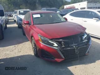 ✅ 2023 Nissan Altima SV • VIN: 1N4BL4DV3PN379298 • Lot: 43119997. Listed on IAAI with 42,659 mi. Free auction sales archive from the USA and detailed vehicle history report at DreamBid. Image 1.