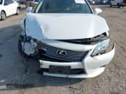 ✅ 2014 Lexus ES 330 • VIN: JTHBK1GG8E2098409 • Лот: 43003858. Опубликован ранее на IAAI с пробегом 123 662 миль. Бесплатный доступ к архиву аукционных продаж из США и подробный отчёт об истории автомобиля на DreamBid. Изображение 13.