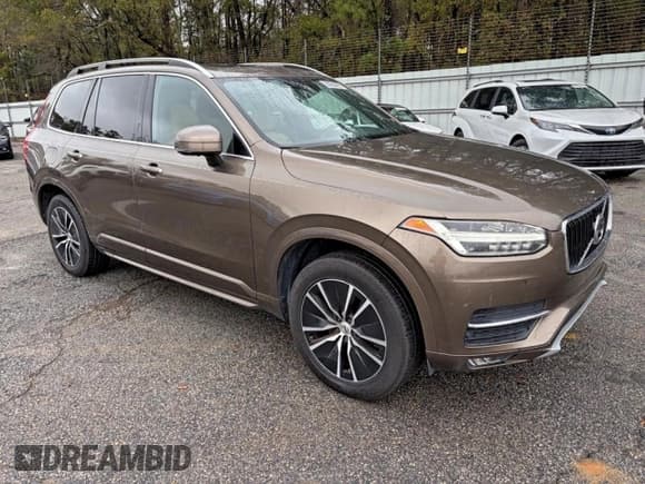 ✅ 2017 Volvo XC90 Momentum • VIN: YV4A22PK1H1177645 • Lot: 93982895. Listed on Copart with 158,425 mi. Free auction sales archive from the USA and detailed vehicle history report at DreamBid. Image 4.