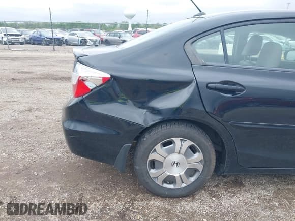✅ 2012 Honda Civic • VIN: JHMFB4F36CS005353 • Lot: 42170955. Wystawiony na IAAI z przebiegiem 172 073 mil. Bezpłatny archiwum sprzedaży aukcyjnych z USA i szczegółowy raport historii pojazdu na DreamBid. Zdjęcie 6.