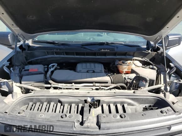 ✅ 2022 Chevrolet Silverado 1500 Custom • VIN: 3GCPDBEK7NG524015 • Lot: 61670805. Wystawiony na Copart z przebiegiem 24 733 mil. Bezpłatny archiwum sprzedaży aukcyjnych z USA i szczegółowy raport historii pojazdu na DreamBid. Zdjęcie 11.