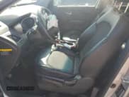 ✅ 2013 Hyundai Tucson GLS • VIN: KM8JUCAC2DU593793 • Lot: 84458635. Listed on Copart with 110,436 mi. Free auction sales archive from the USA and detailed vehicle history report at DreamBid. Image 7.