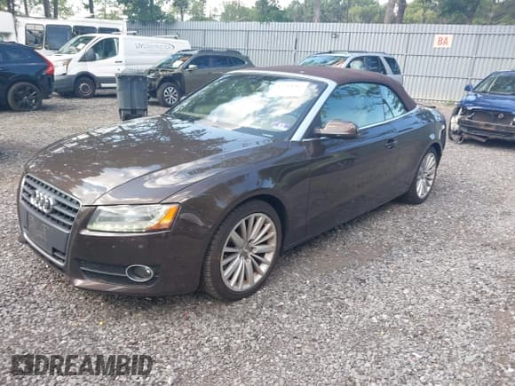 ✅ 2012 Audi A5 Premium Plus • VIN: WAULFAFH5CN001468 • Лот: 42794267. Опубликован ранее на IAAI с пробегом 78 864 миль. Бесплатный доступ к архиву аукционных продаж из США и подробный отчёт об истории автомобиля на DreamBid. Изображение 17.