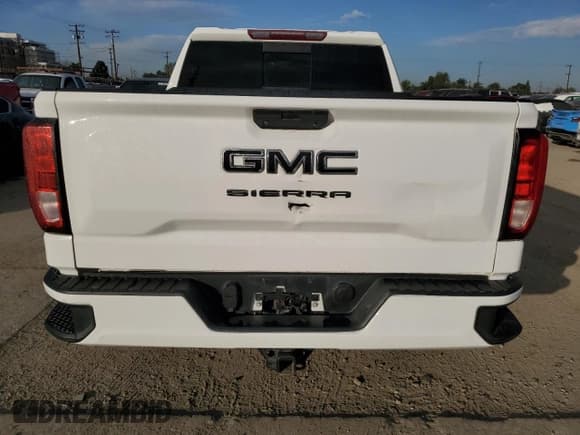 ✅ 2021 GMC Sierra 1500 • VIN: 1GTP8CET3MZ123515 • Lot: 87723335. Wystawiony na Copart z przebiegiem 56 439 mil. Bezpłatny archiwum sprzedaży aukcyjnych z USA i szczegółowy raport historii pojazdu na DreamBid. Zdjęcie 6.